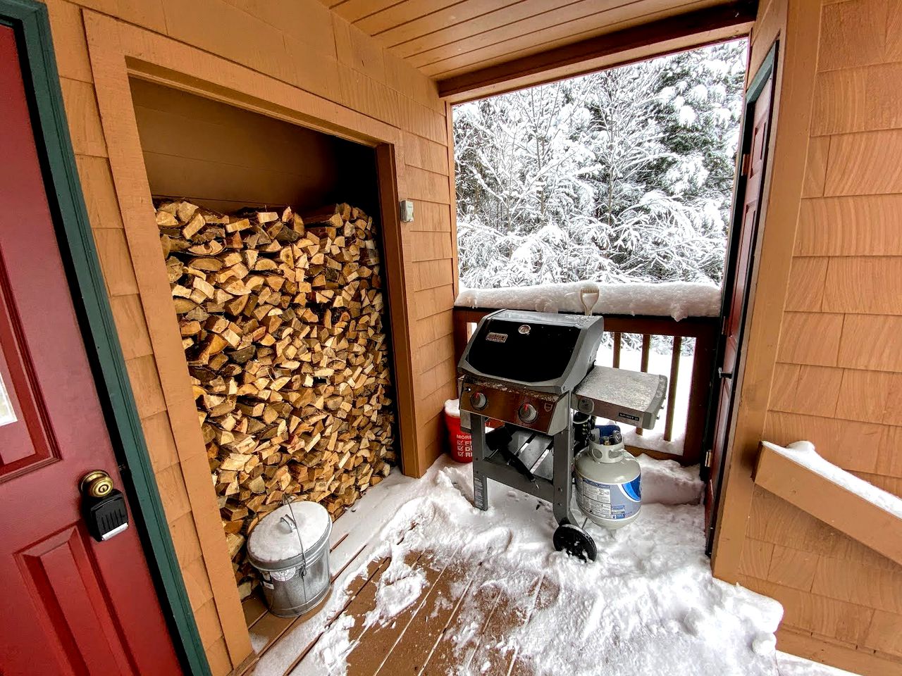 Ski Cabin Rental Ideal for a Mount Washington Vacation