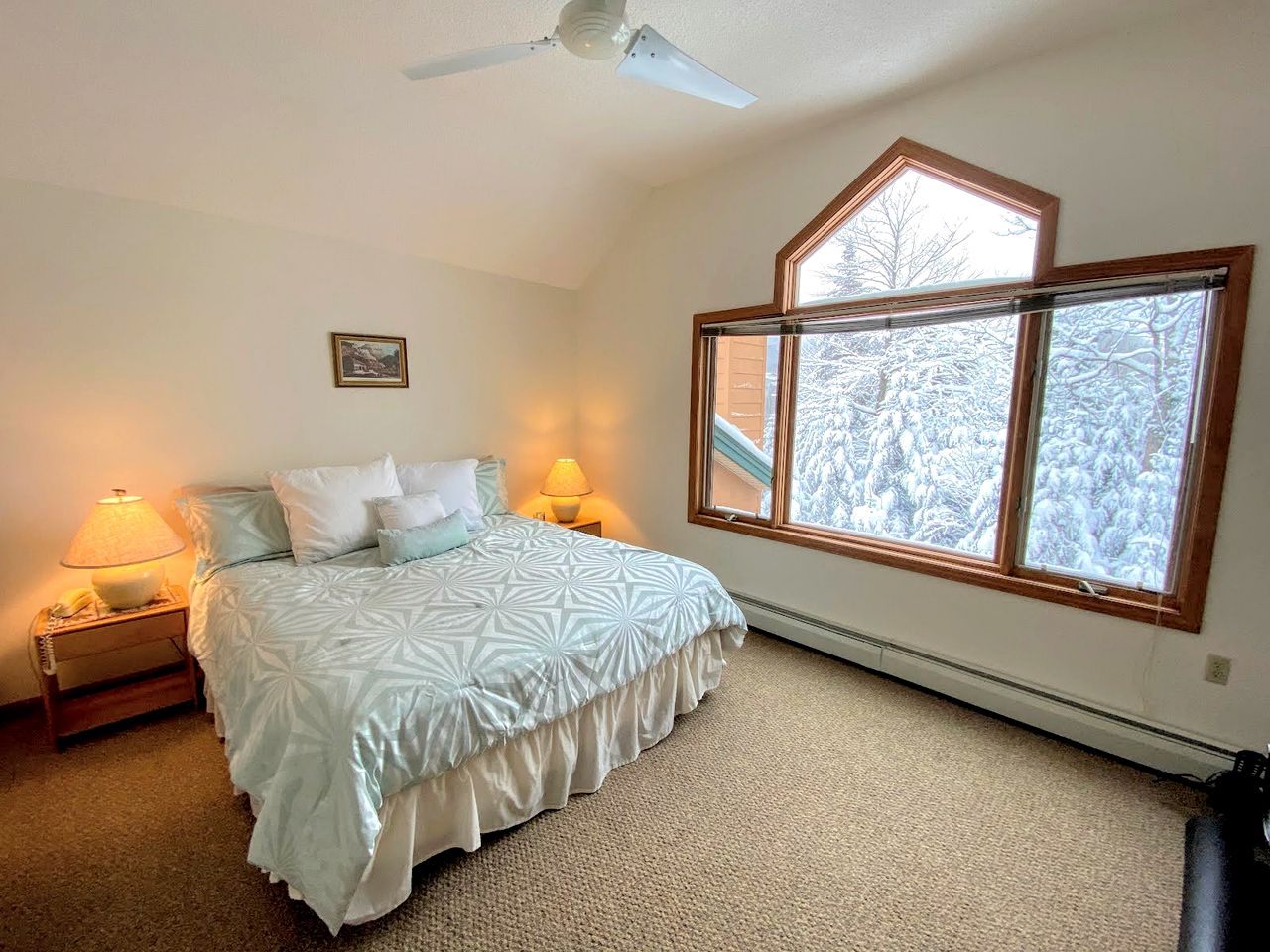 Ski Cabin Rental Ideal for a Mount Washington Vacation