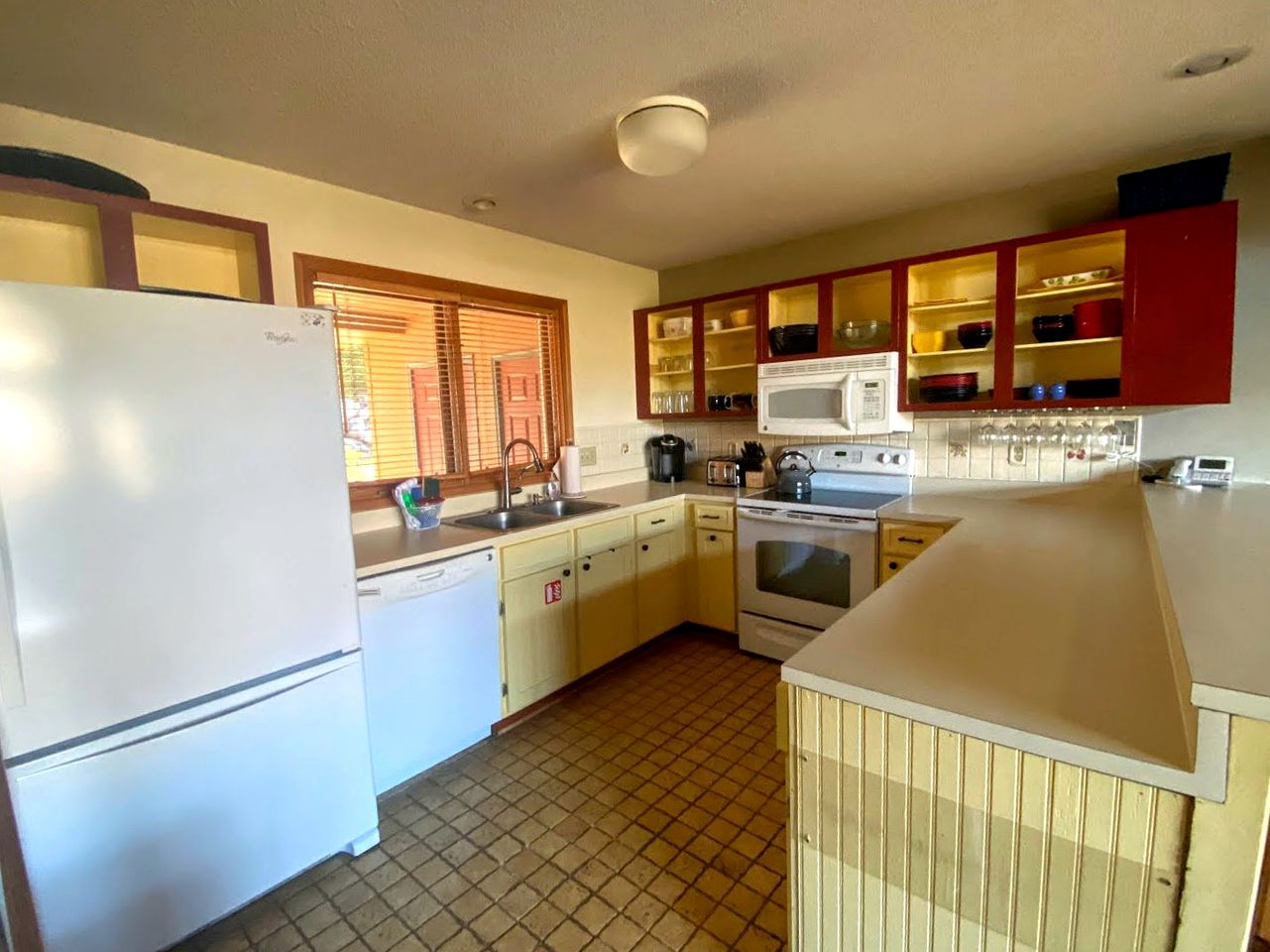 Bright Mount Washington Cabin for a Vacation in New Hampshire