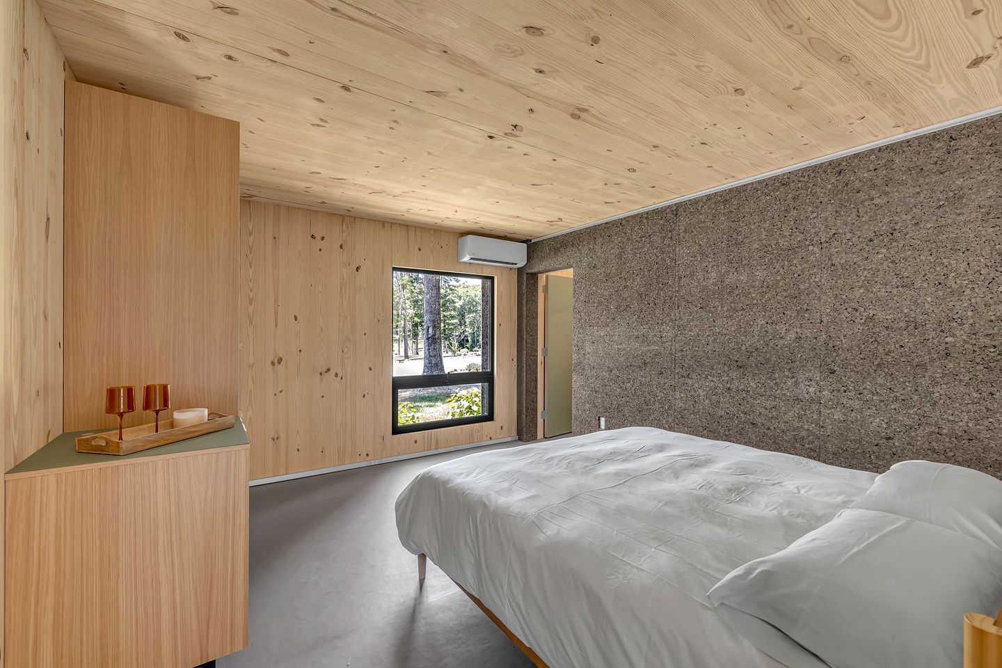 Serene Modern Tiny Home with Fiery Gizzard Reservoir Views Near Tracy City | Tennessee