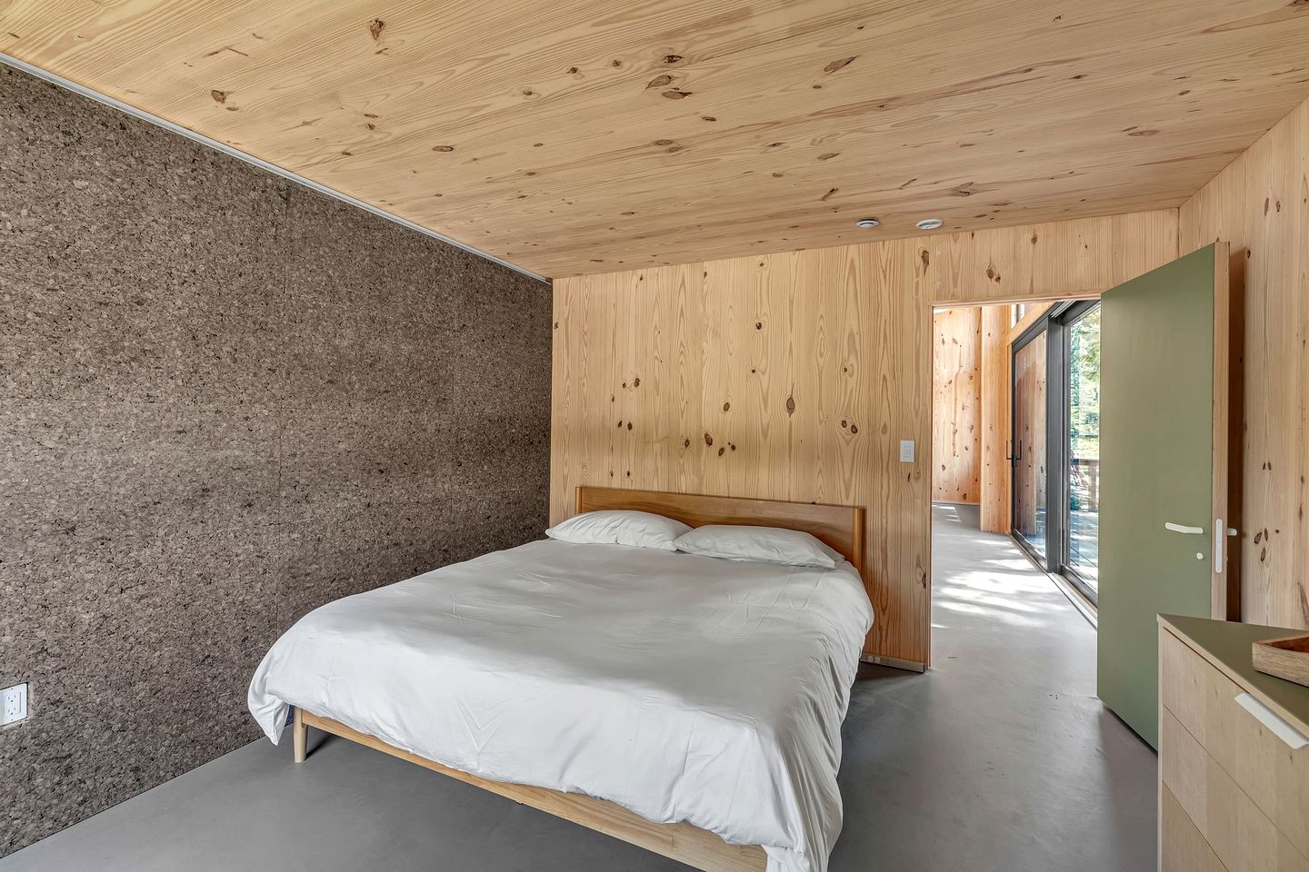 Serene Modern Tiny Home with Fiery Gizzard Reservoir Views Near Tracy City | Tennessee