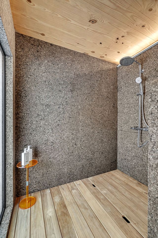 Serene Modern Tiny Home with Fiery Gizzard Reservoir Views Near Tracy City | Tennessee