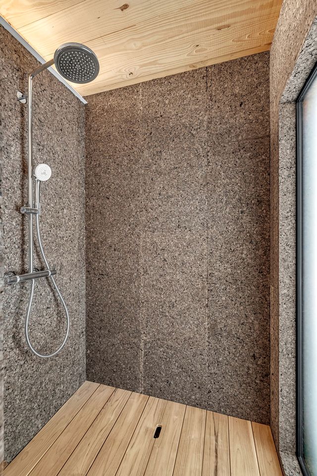 Serene Modern Tiny Home with Fiery Gizzard Reservoir Views Near Tracy City | Tennessee