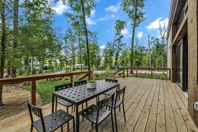 Cabins (United States of America, Tracy City, Tennessee)