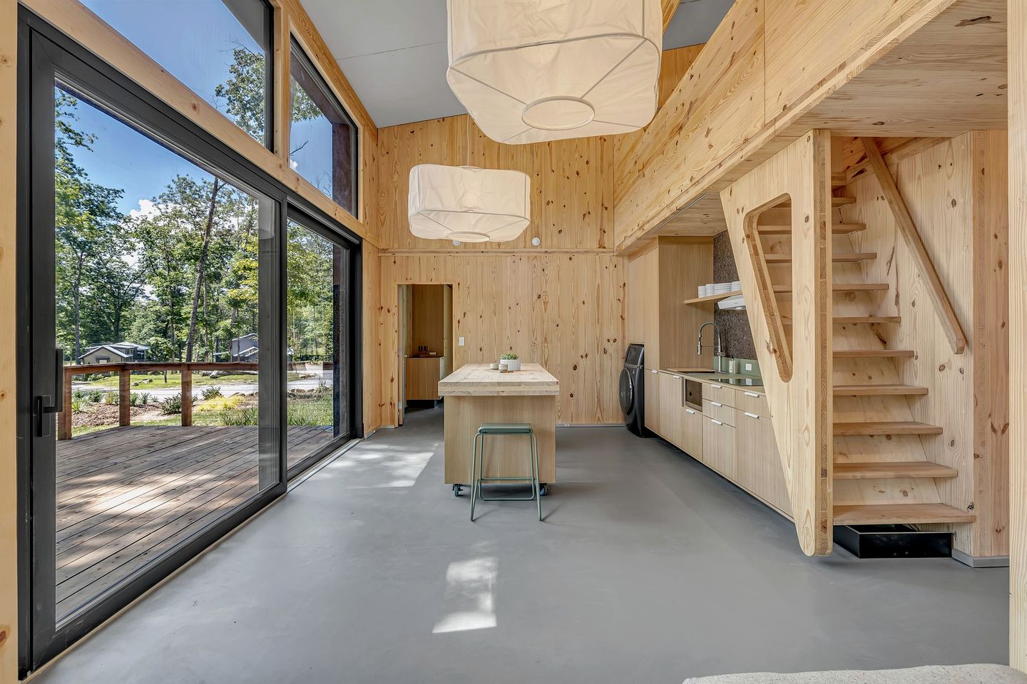 Serene Modern Tiny Home with Fiery Gizzard Reservoir Views Near Tracy City | Tennessee