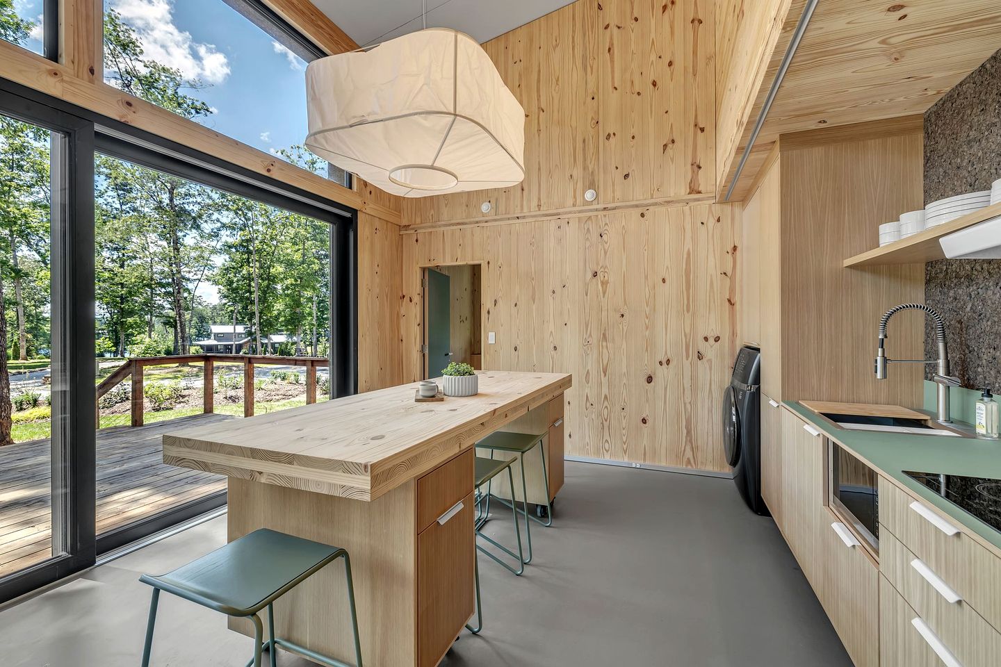 Serene Modern Tiny Home with Fiery Gizzard Reservoir Views Near Tracy City | Tennessee