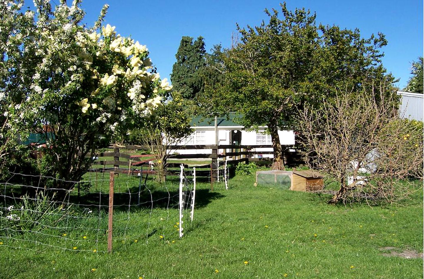 Charming Family-Friendly Cottage on an Organic Farm near Kaikoura, New Zealand