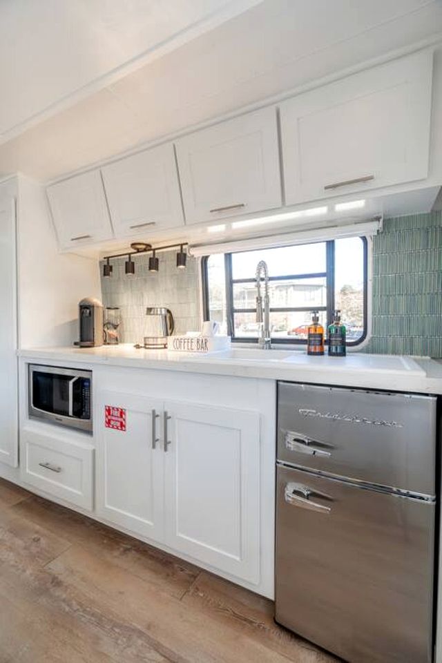 Downtown Prescott AZ Airstream Stay Near Whiskey Row with Outdoor Amenities