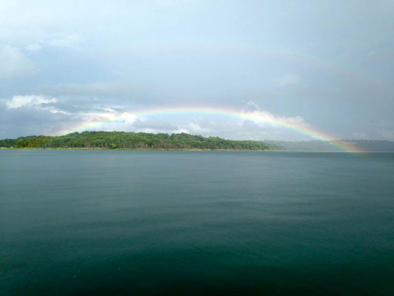 Spectacular Lake Cabin for Rent near the Sprawling Ozarks of Arkansas