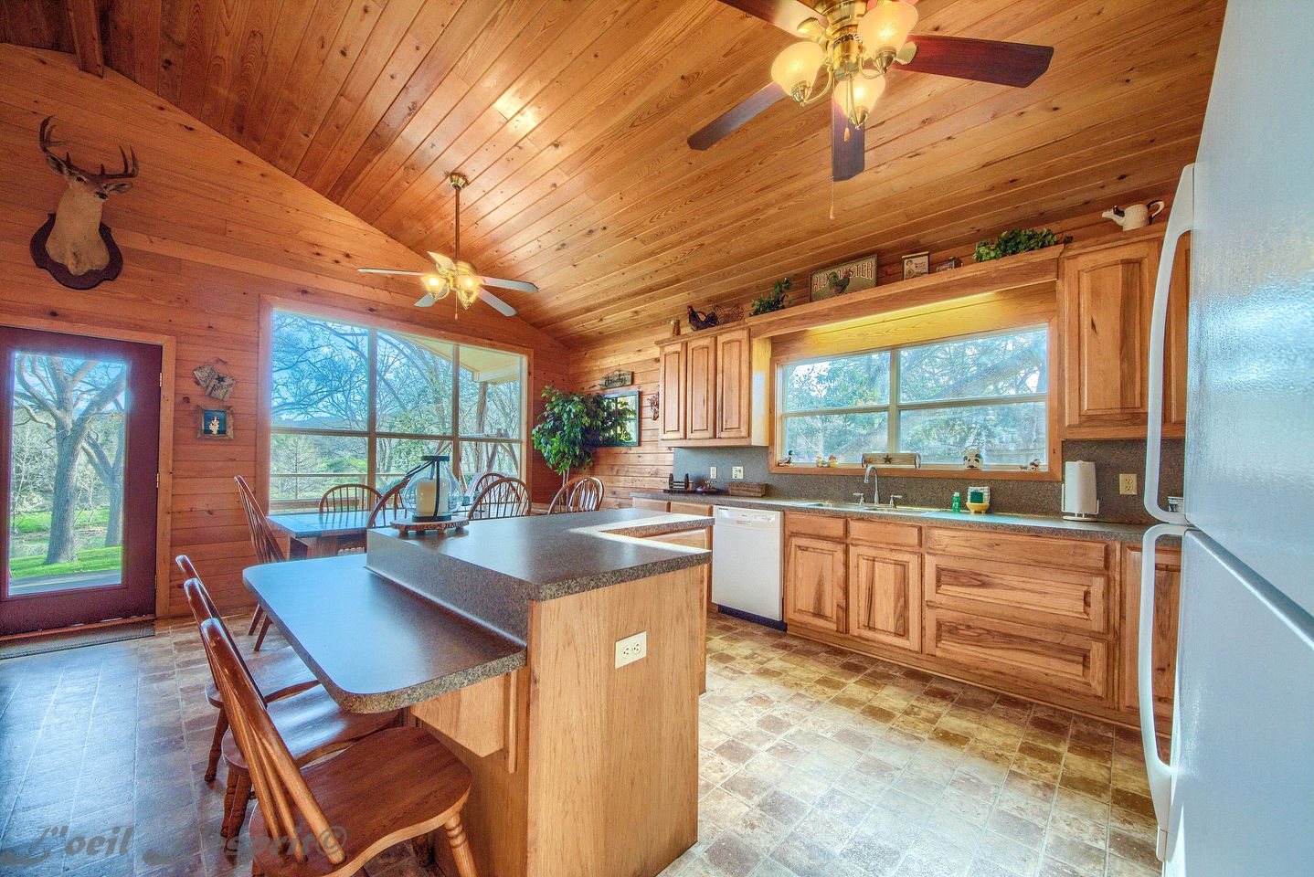 Riverside Glamping Adventure for Families in Canyon Lake, Texas