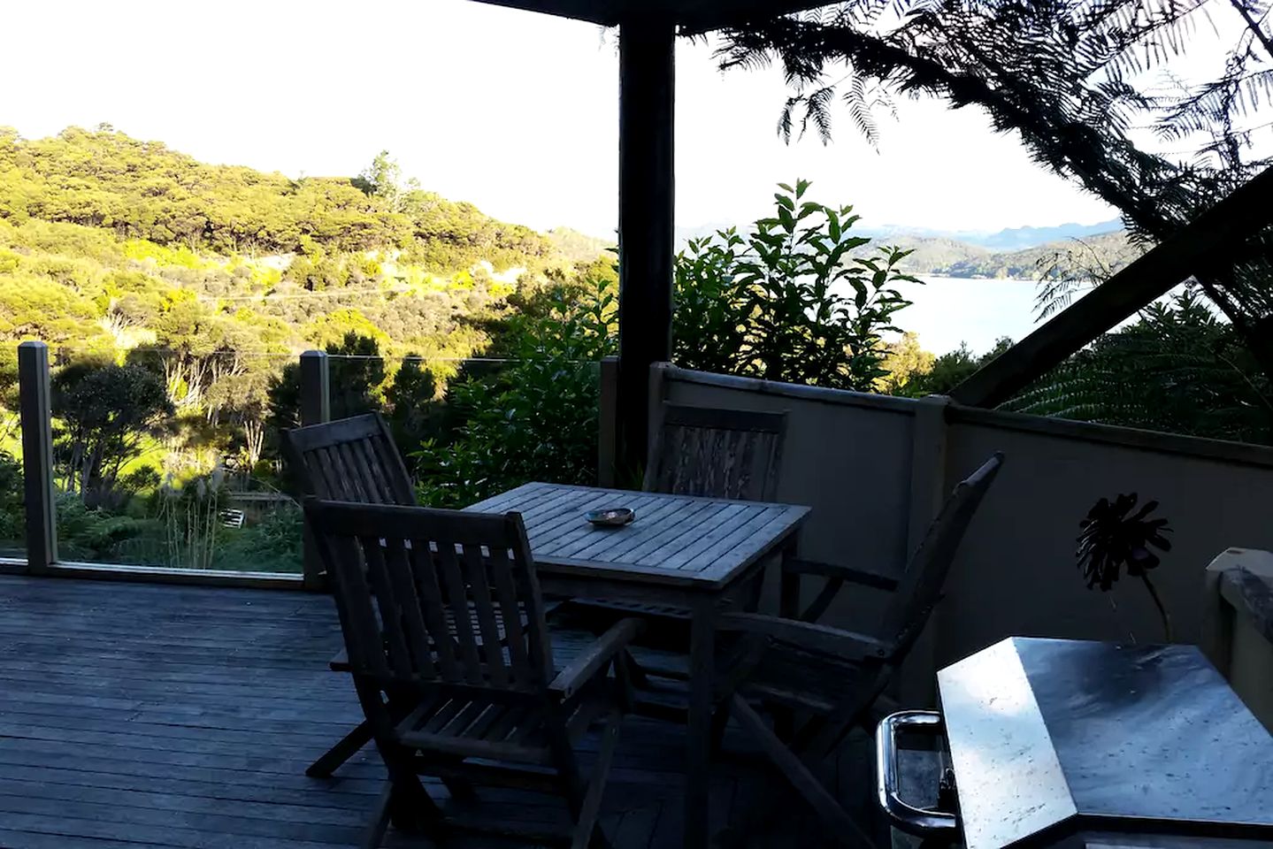 Secluded Beach Cabin near the Bay of Islands, New Zealand