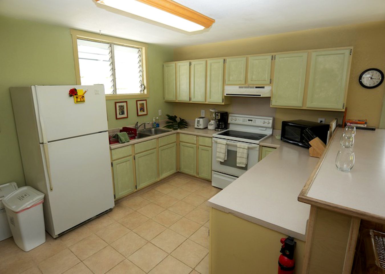 Stunning Vacation Rental with a Hot Tub near Waimanalo Beach, Hawaii