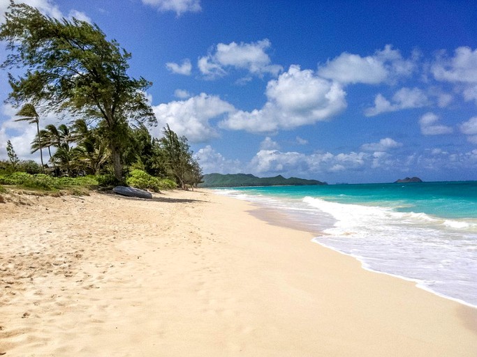 Cottages (Waimanalo, Hawaii, United States)