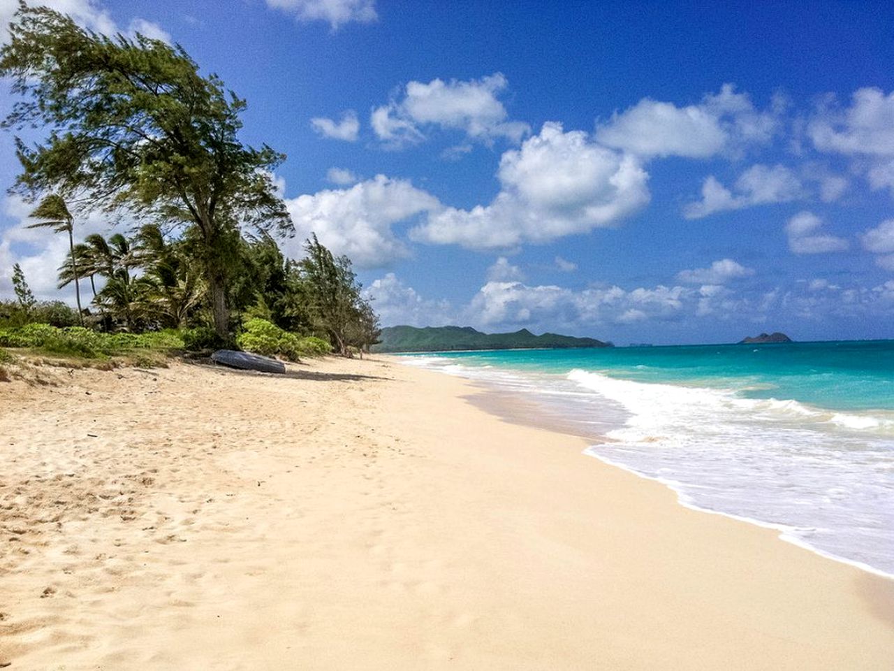 Stunning Vacation Rental with a Hot Tub near Waimanalo Beach, Hawaii