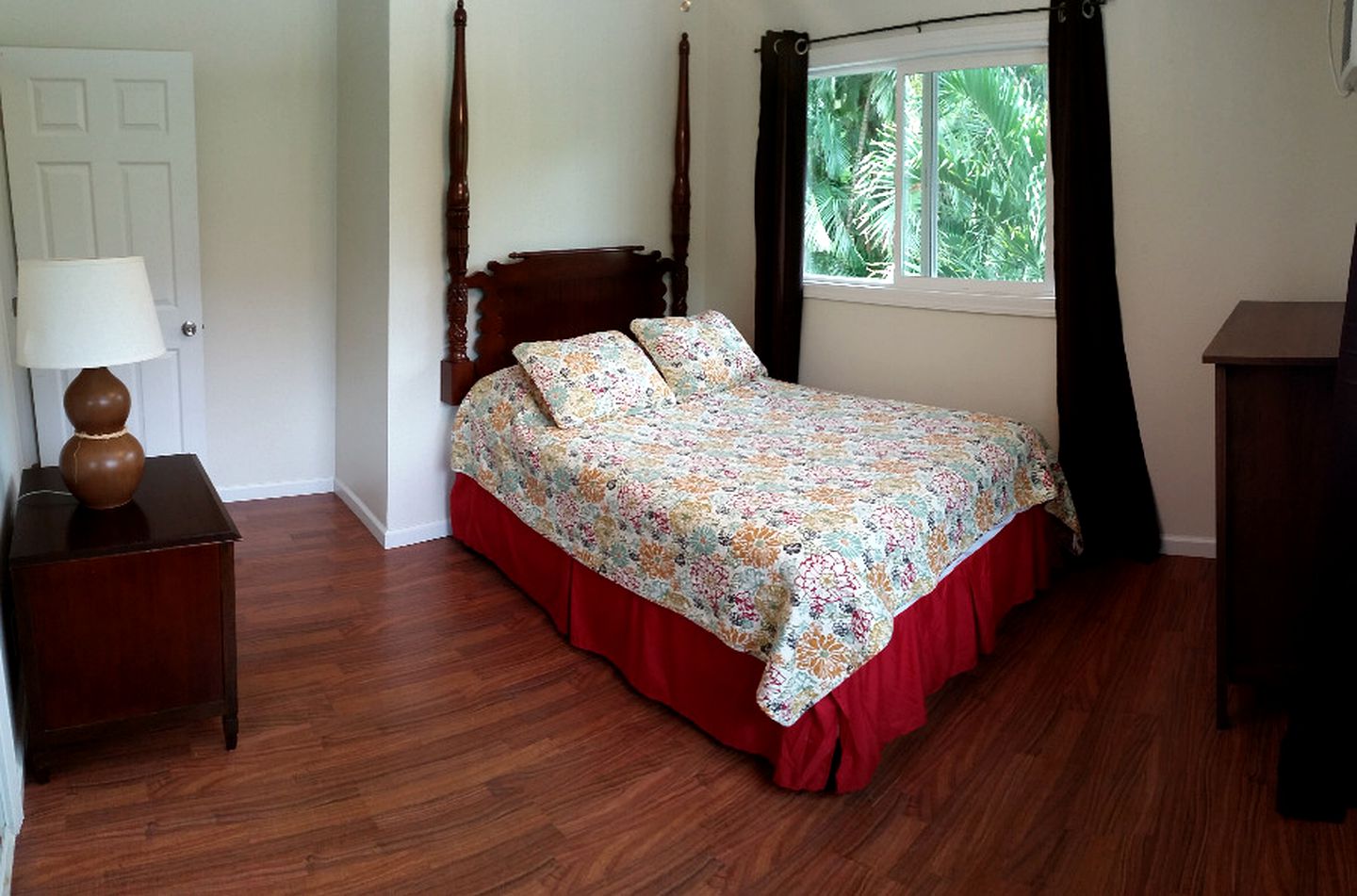 Family-Friendly Staycation with Mountain Views in Kailua, Hawaii