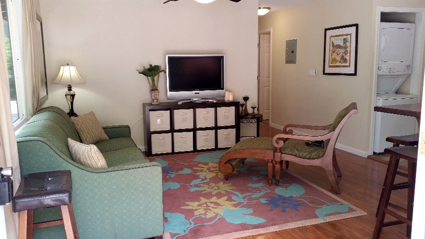 Family-Friendly Staycation with Mountain Views in Kailua, Hawaii