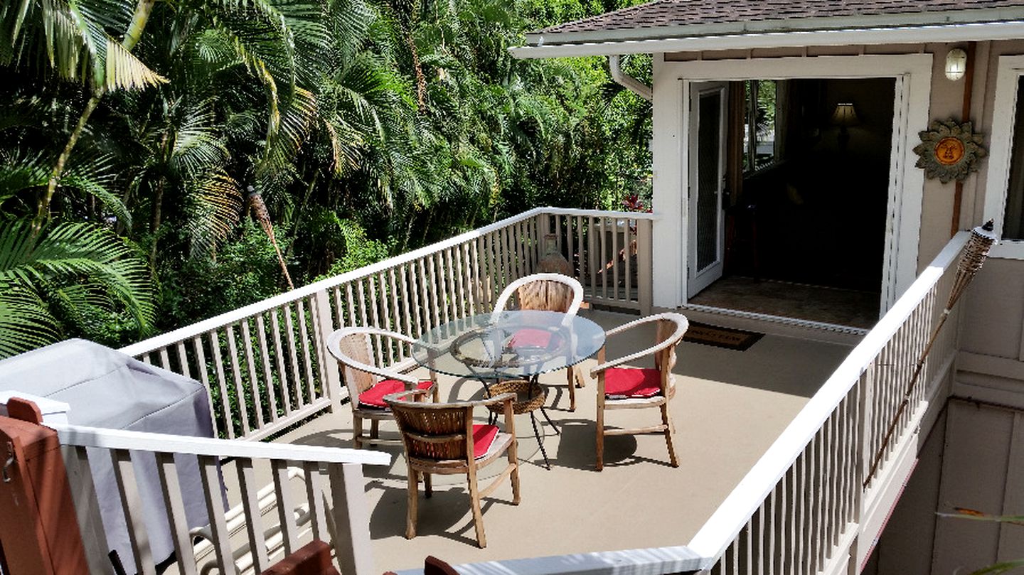 Family-Friendly Staycation with Mountain Views in Kailua, Hawaii