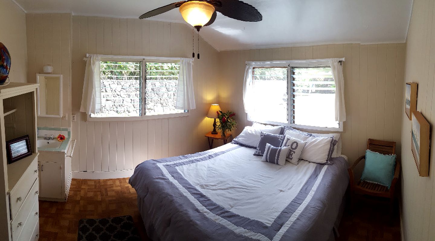 Beachside Getaway along Kailua Bay in Waimanalo, Hawaii