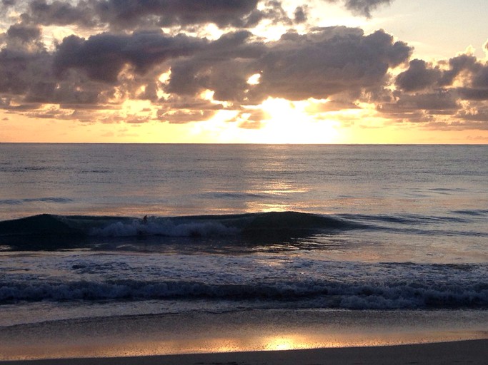 Beach Houses (Waimanalo, Hawaii, United States)