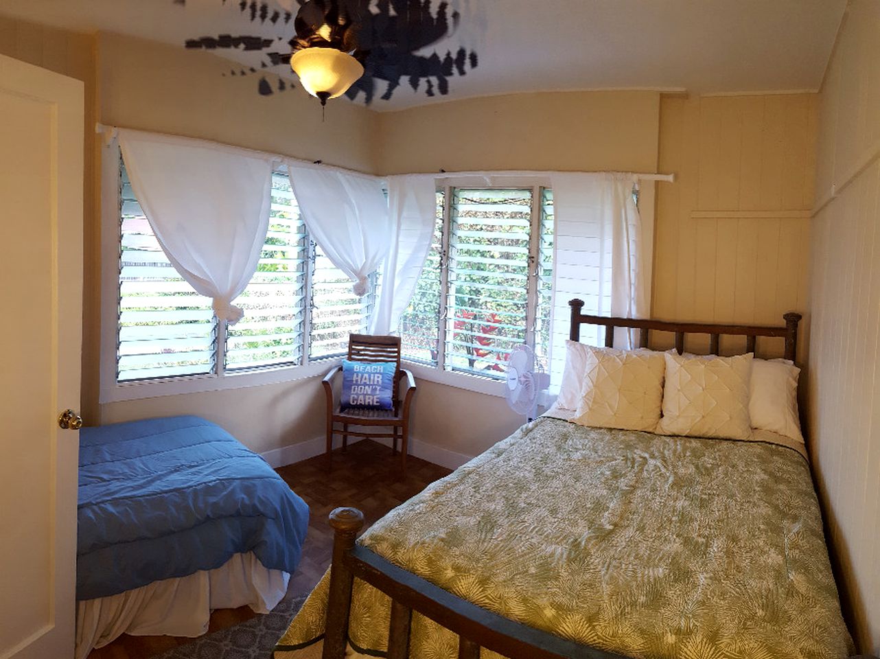 Beachside Getaway along Kailua Bay in Waimanalo, Hawaii
