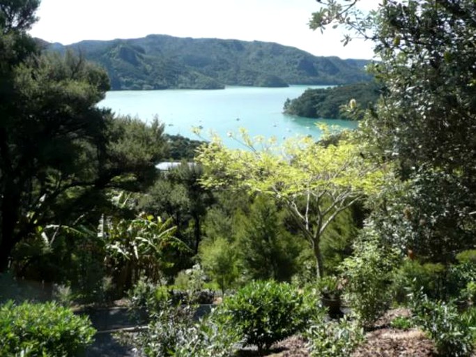 Nature Lodges (Whangaroa, North Island, New Zealand)