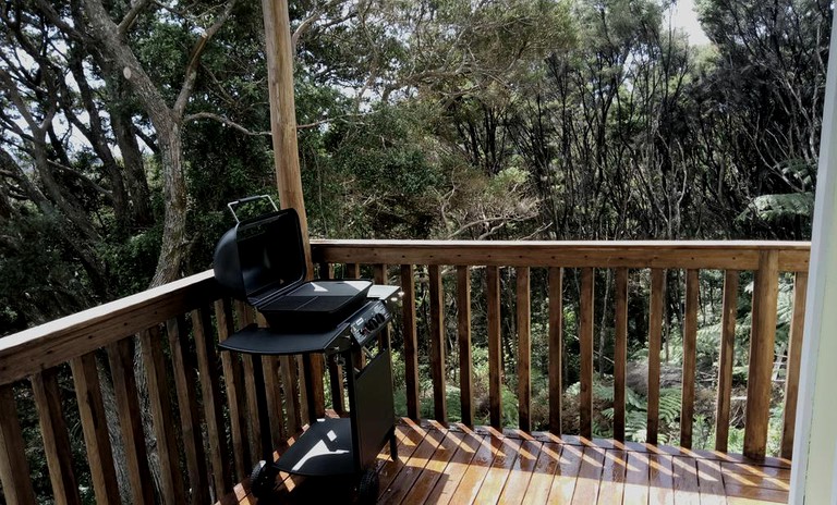 Cabins (Ngunguru, North Island, New Zealand)