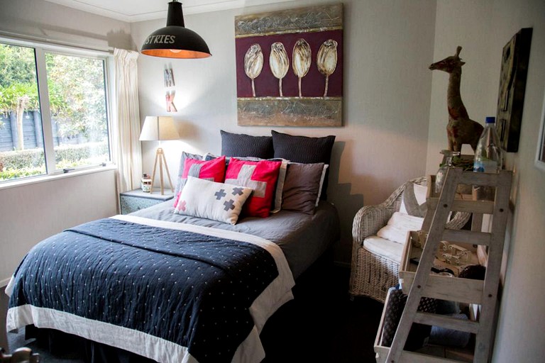 Nature Lodges (Otorohanga, North Island, New Zealand)