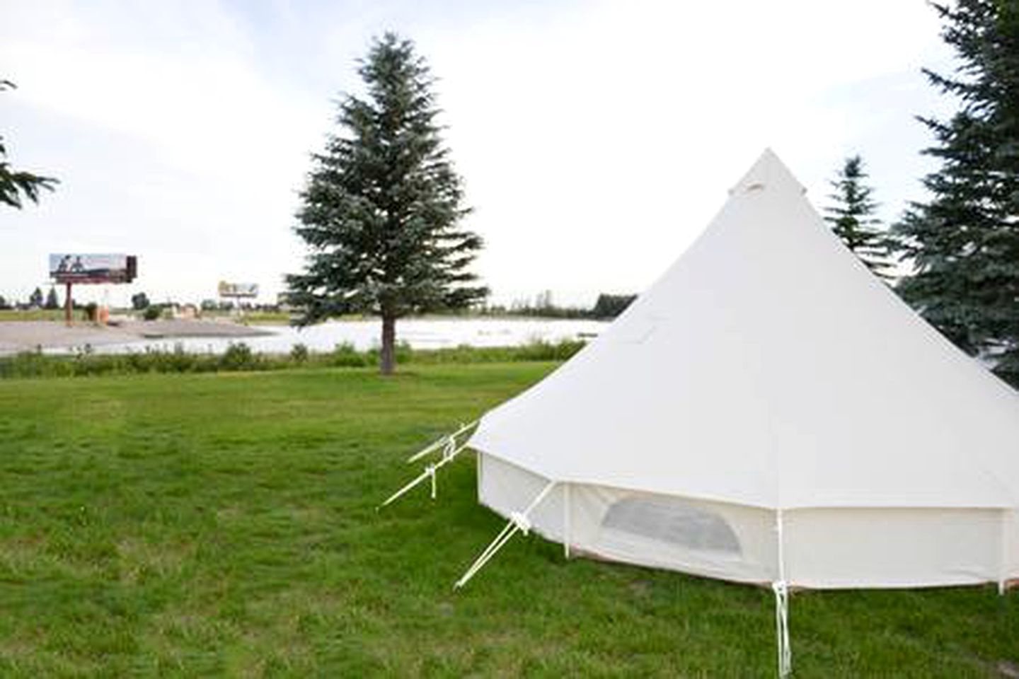 Comfy Canvas Tent an Hour from Yellowstone National Park near Rexburg, Idaho