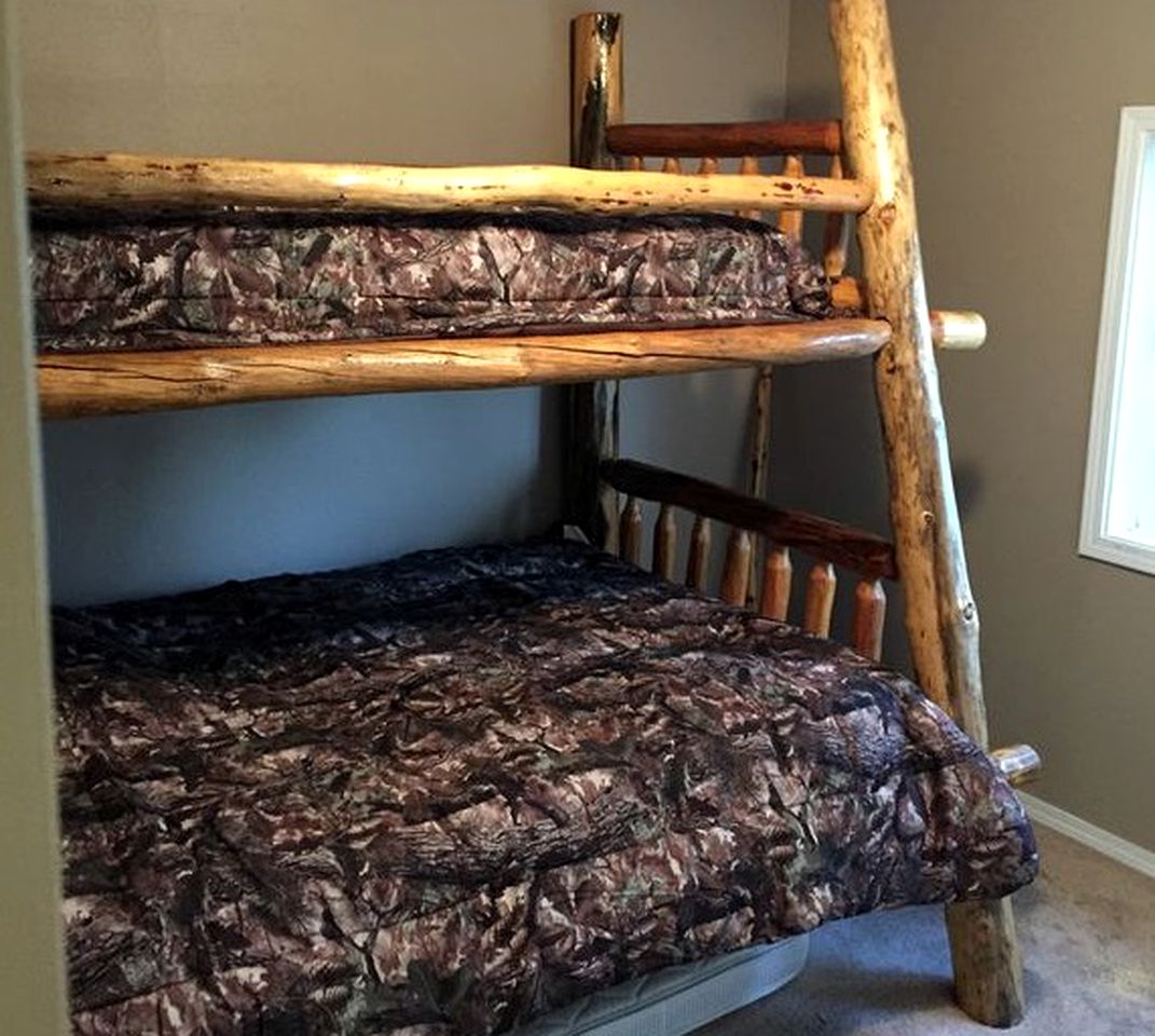 Private Family-Friendly Lodge Perfect for Reunions near Rexburg, Idaho