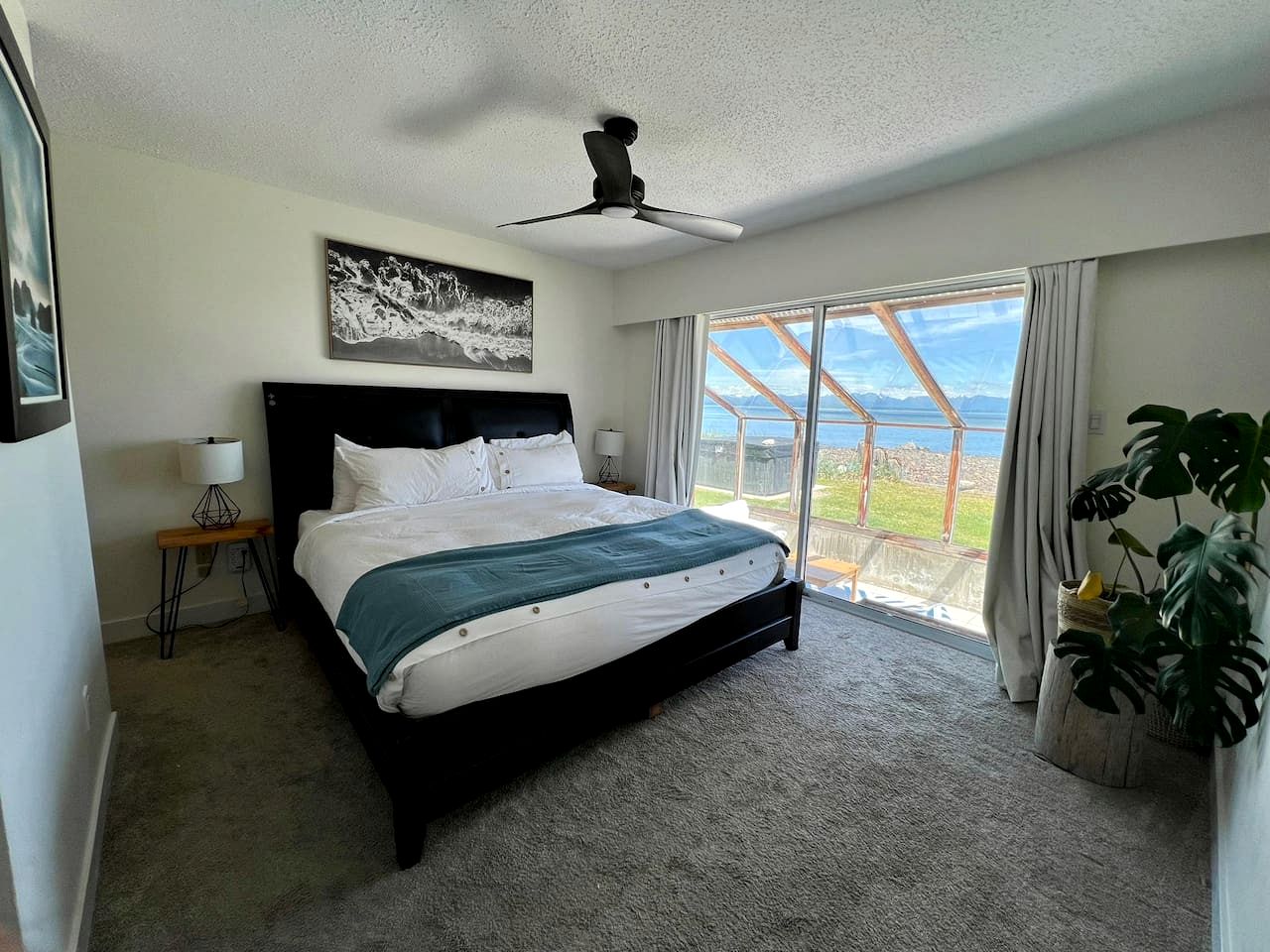 Coastal Oceanfront Retreat with Pebble Beach Access Located Near Stories Beach in Campbell River, BC