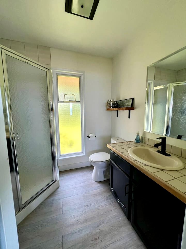 Coastal Oceanfront Retreat with Pebble Beach Access Located Near Stories Beach in Campbell River, BC