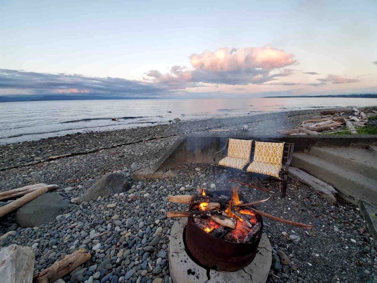 Coastal Oceanfront Retreat with Pebble Beach Access Located Near Stories Beach in Campbell River, BC