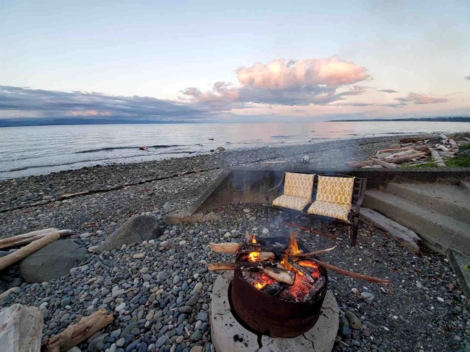 Vacation Rentals (Canada, Campbell River, British Columbia)