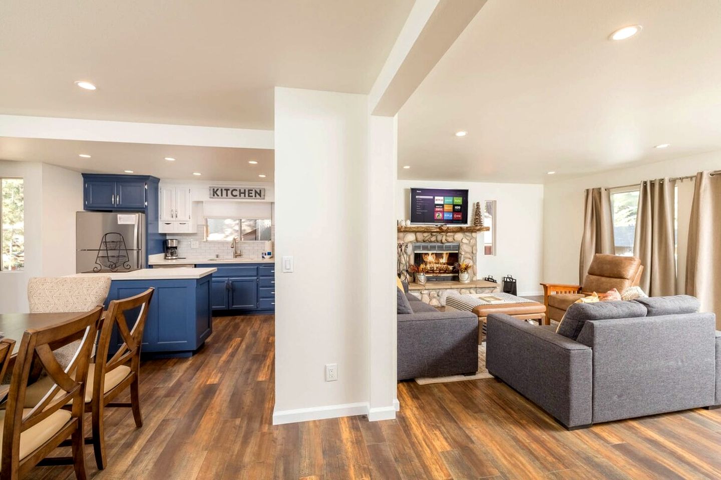 Impressive Cottage with Hot-tub and Games in Big Bear Lake, California
