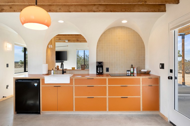 Cabins (United States of America, Yucca Valley, California)