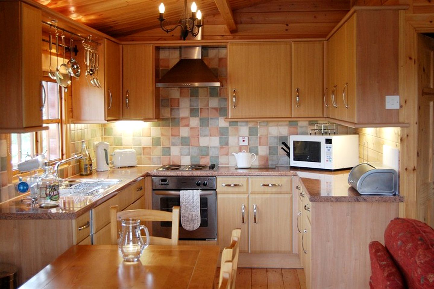 Lovely Glamping Cabin Rental Perfect for Families near Yeovil in Somerset