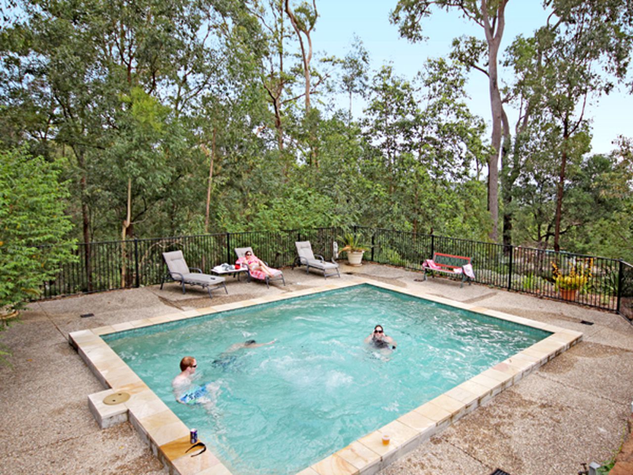 Gorgeous Contemporary Cottage with Salt Pool near Lamington National Park, Queensland