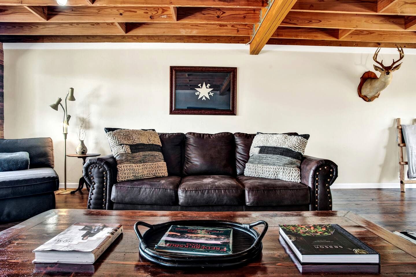 Serene Hilltop Brick Retreat with Panoramic Views Near Fredericksburg, Texas