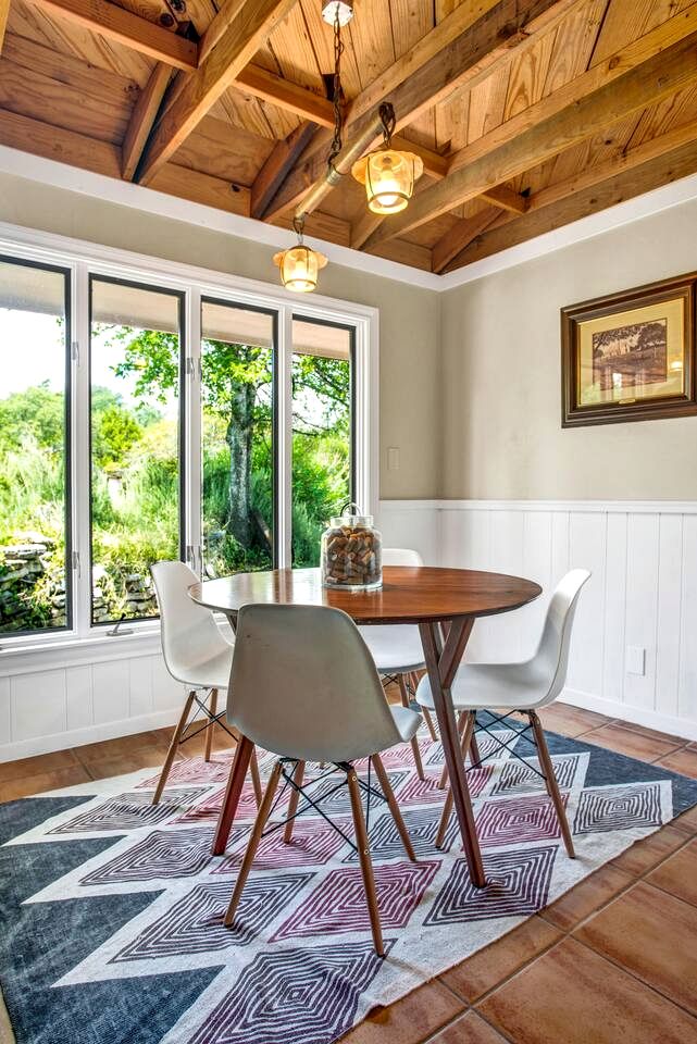 Serene Hilltop Brick Retreat with Panoramic Views Near Fredericksburg, Texas