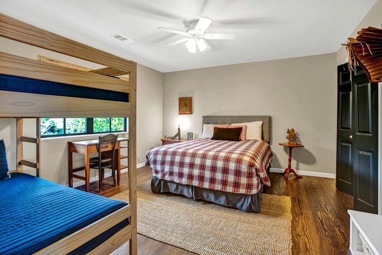 Vacation Rentals (United States of America, Fredericksburg, Texas)