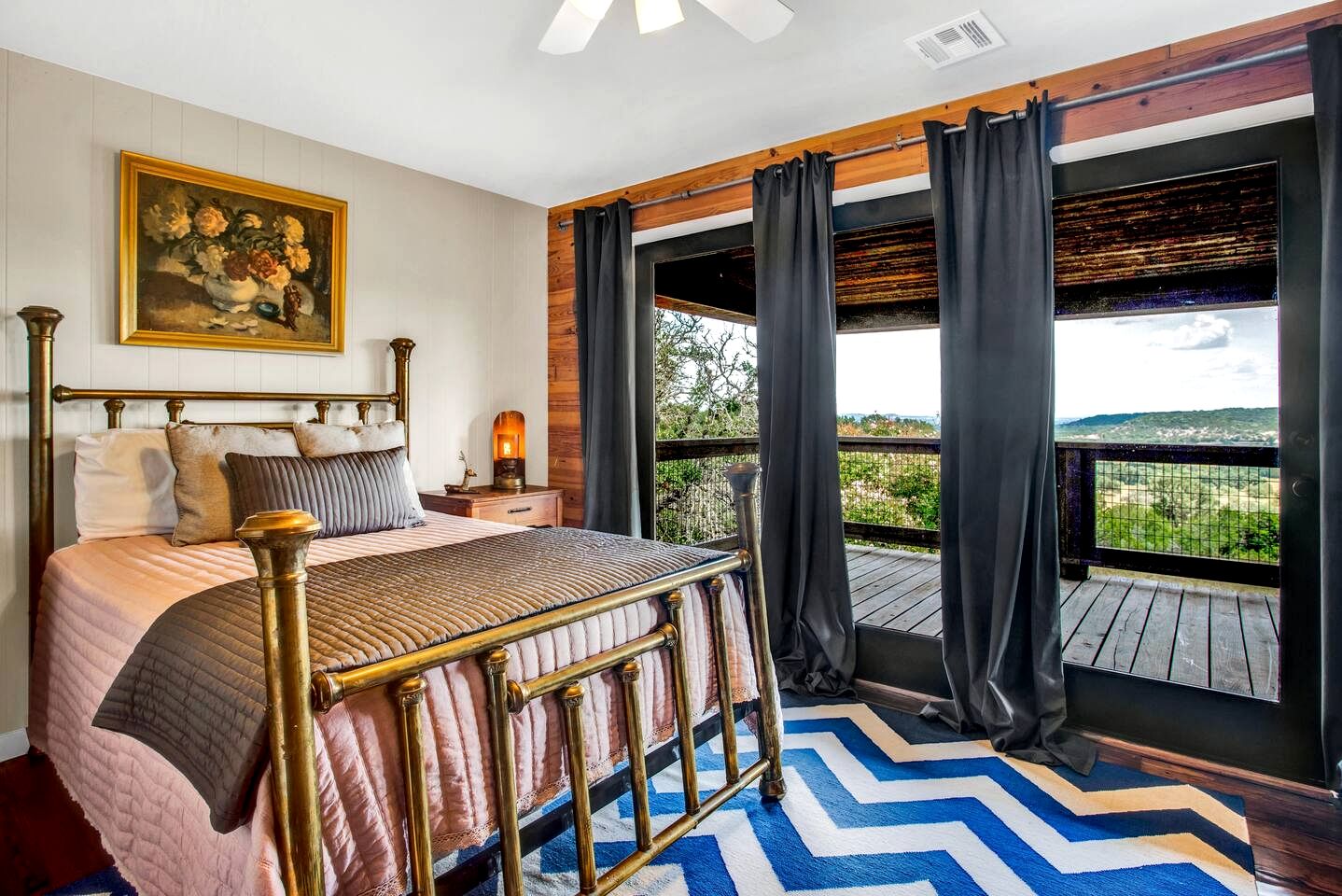 Serene Hilltop Brick Retreat with Panoramic Views Near Fredericksburg, Texas