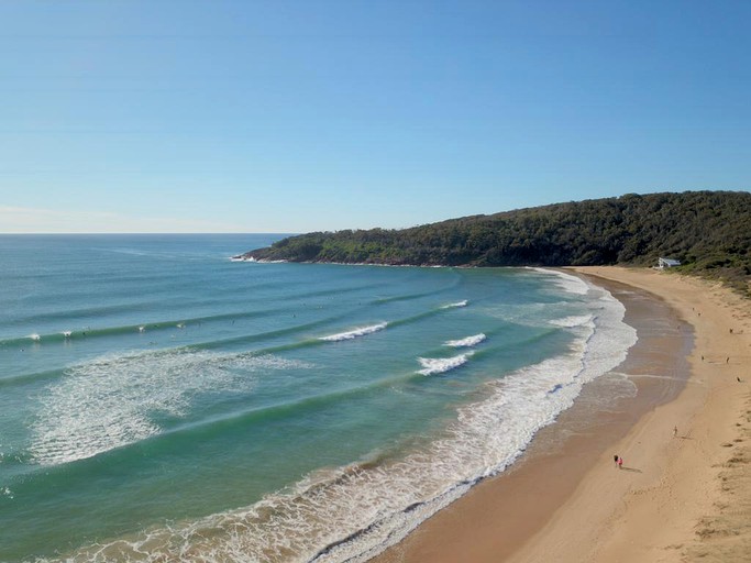 Tree Houses (One Mile Beach, New South Wales, Australia)