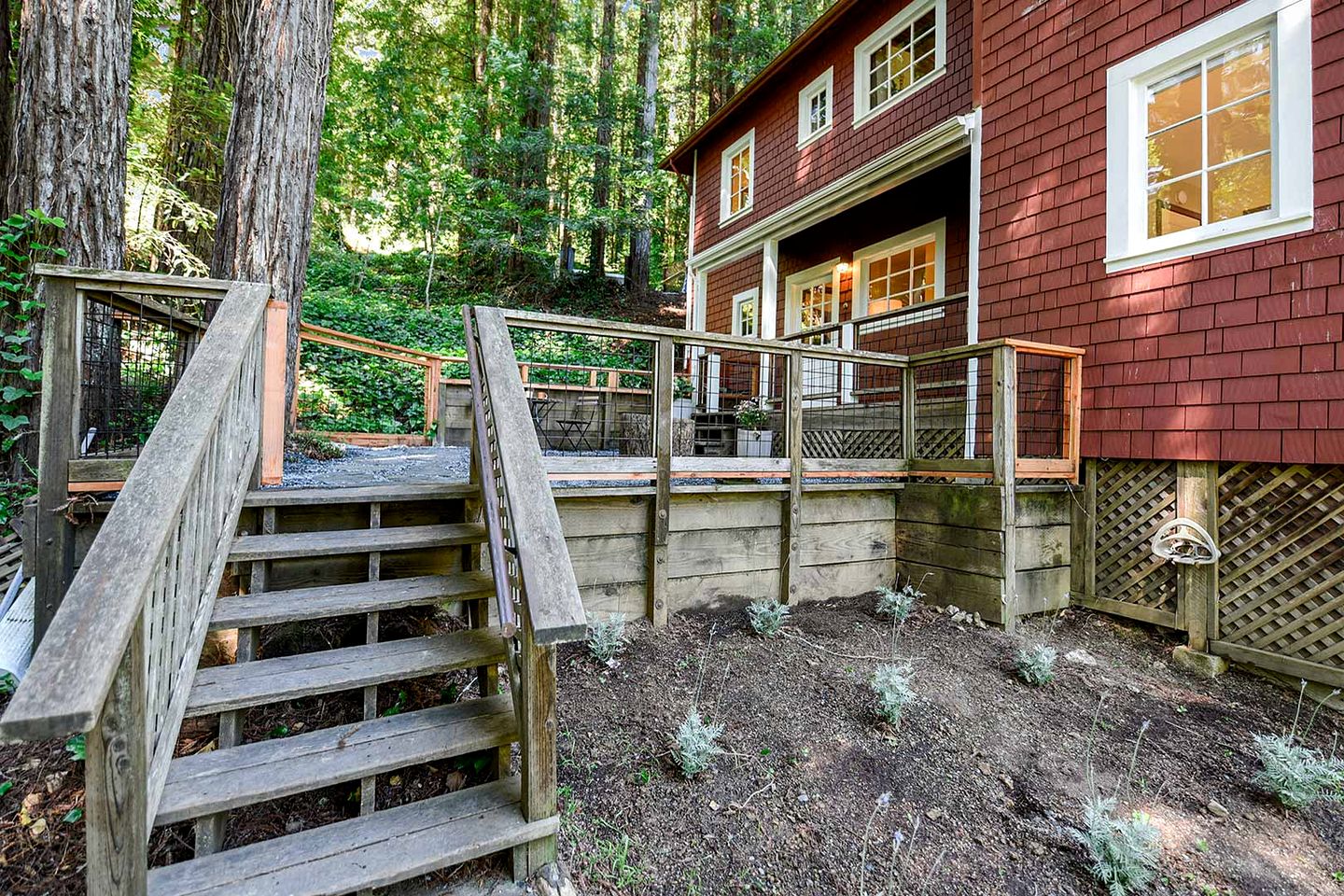 Handsomely Renewed Cabin with Spa Perfect for a Family Escape in Guerneville, California