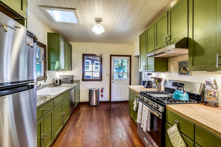 Cabins (United States of America, Guerneville, California)