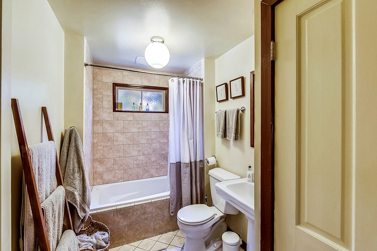 Cabins (United States of America, Guerneville, California)