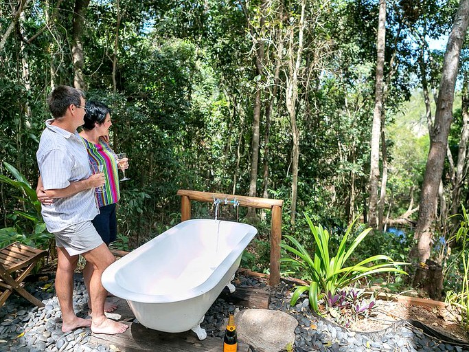 Tree Houses (Cairns, Queensland, Australia)