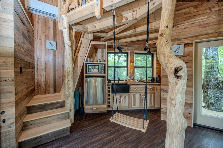 Vacation Rentals (United States of America, Zirconia, North Carolina)