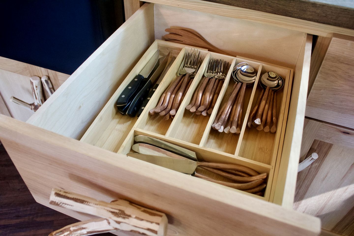 Exclusive Luxury Treehouse Escape with Soaking Tub & Pizza Oven Near Waterfalls, Zirconia, NC