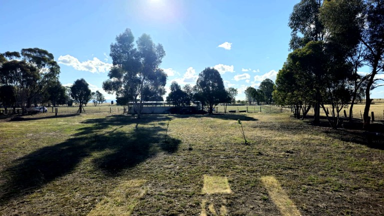Tiny Houses (Australia, Daisy Hill, Victoria)