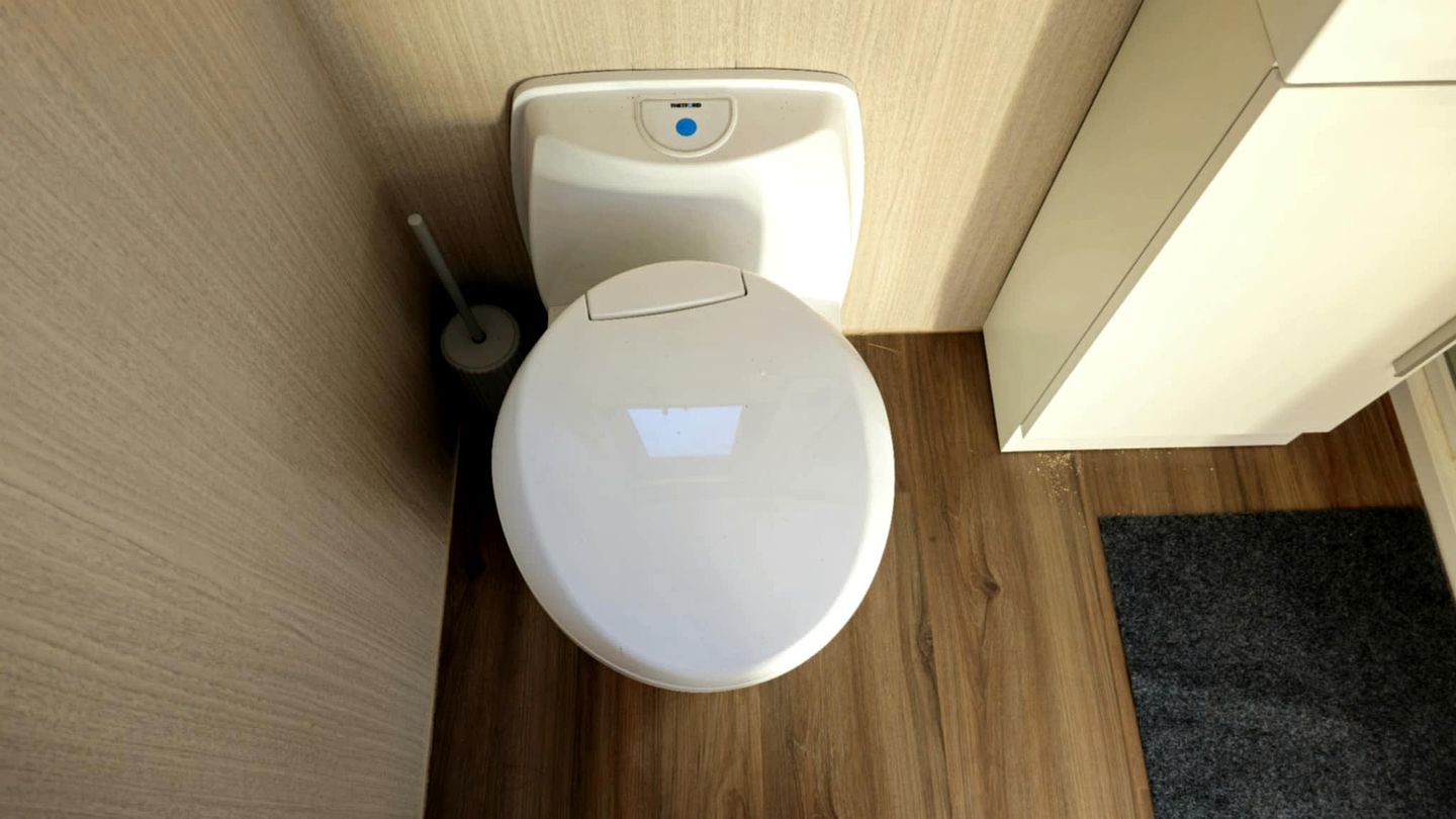 Cute Tiny House with Barbecue in Daisy Hill, Victoria